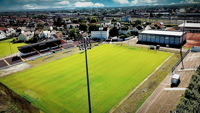 广厦半场53-44领先北京，胡金秋21分翟晓川9分