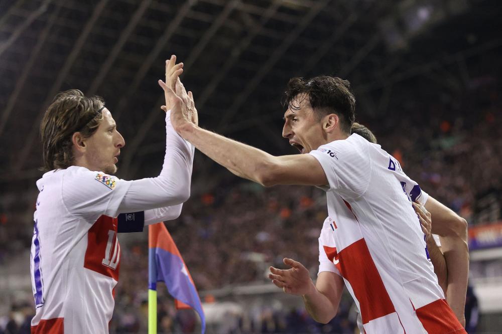 那不勒斯求购弗拉泰西：齐沃给足替补机会，他却难证明自己？